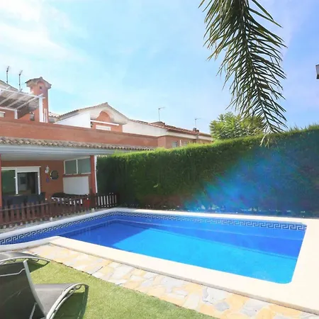 Casa Vista A La Piscina 8 Personas En *